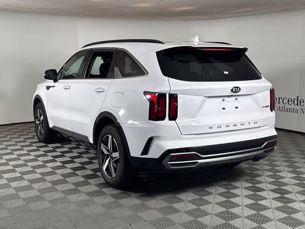 2021 Glacial White Pearl Kia Sorento EX FWD SUV