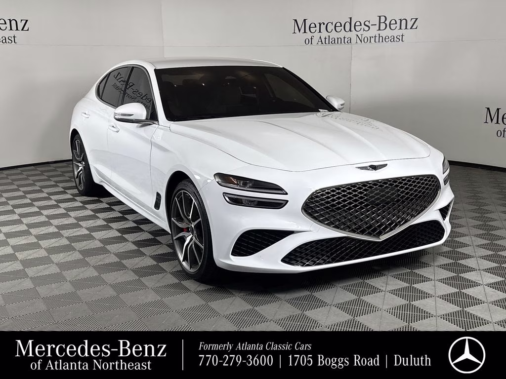 2025 Genesis G70 2.5T Standard's photo
