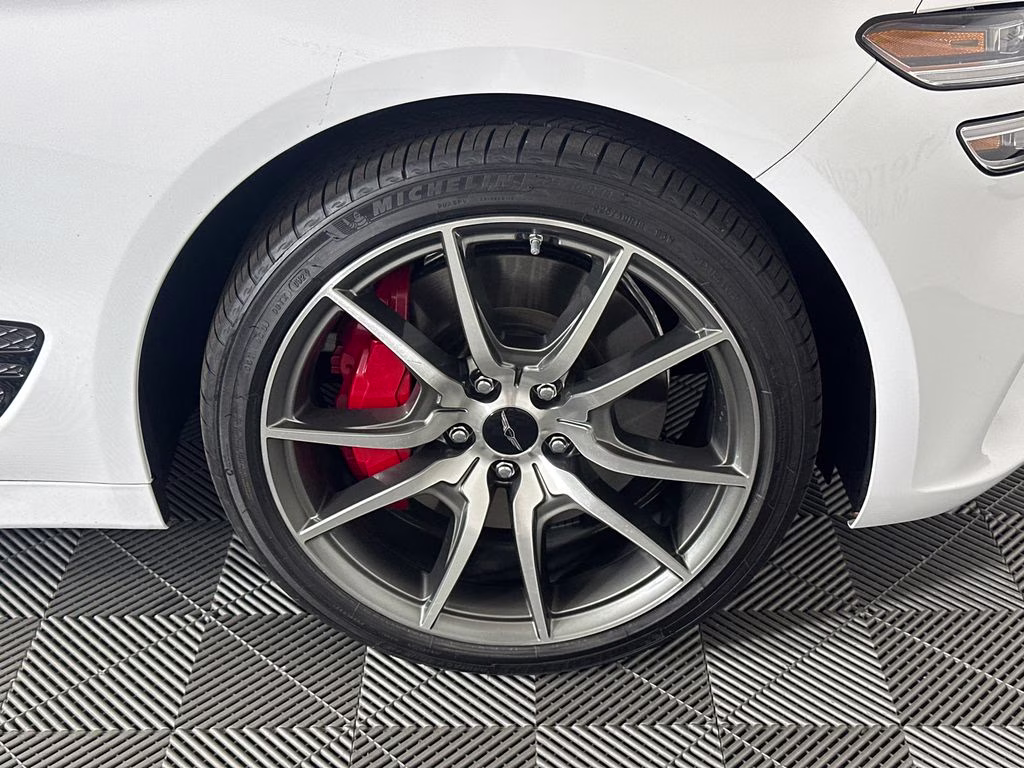2025 Alta White Genesis G70 2.5T RWD Sedan