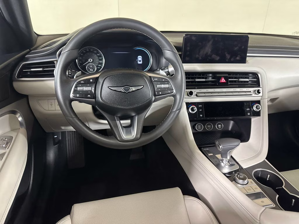 2025 Alta White Genesis G70 2.5T RWD Sedan