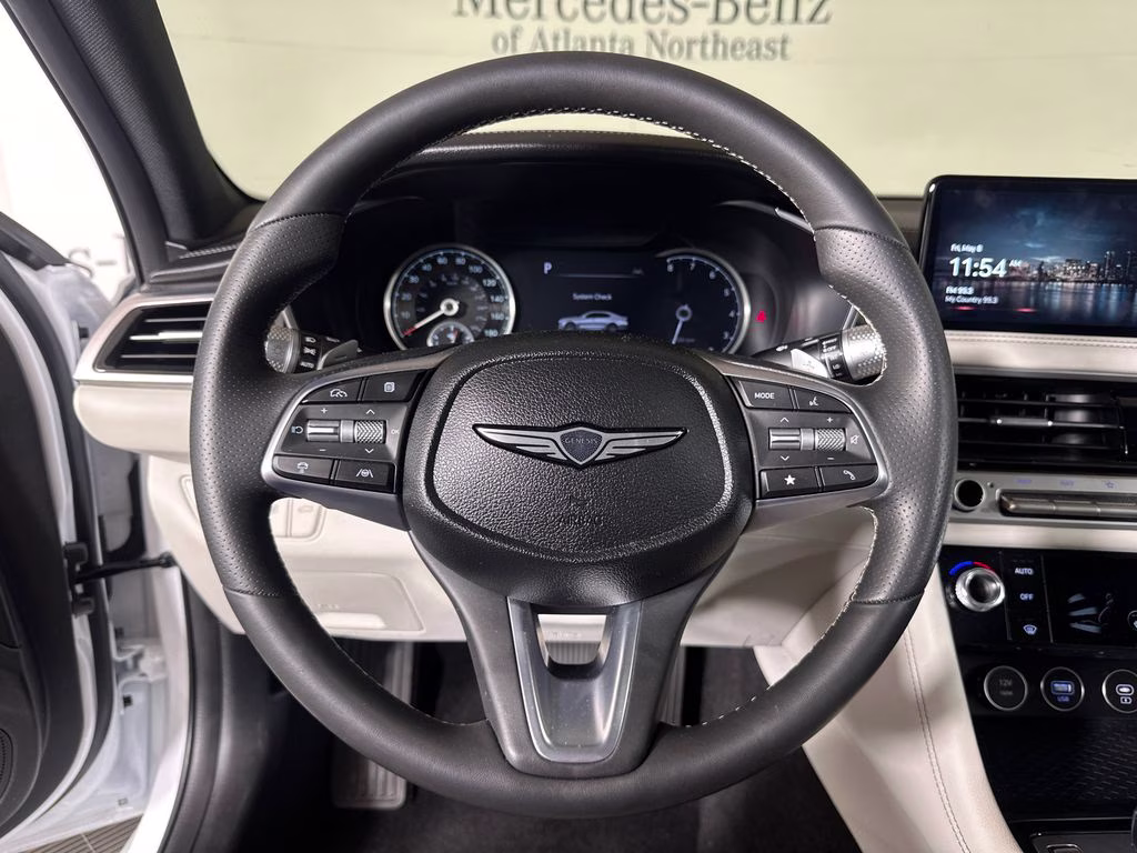 2025 Alta White Genesis G70 2.5T RWD Sedan