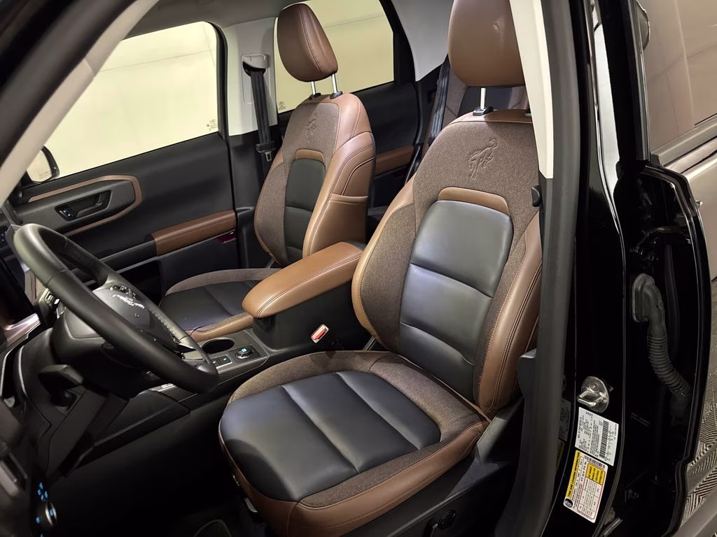 2025 Shadow Black Ford Bronco Sport Outer Banks 4X4 SUV