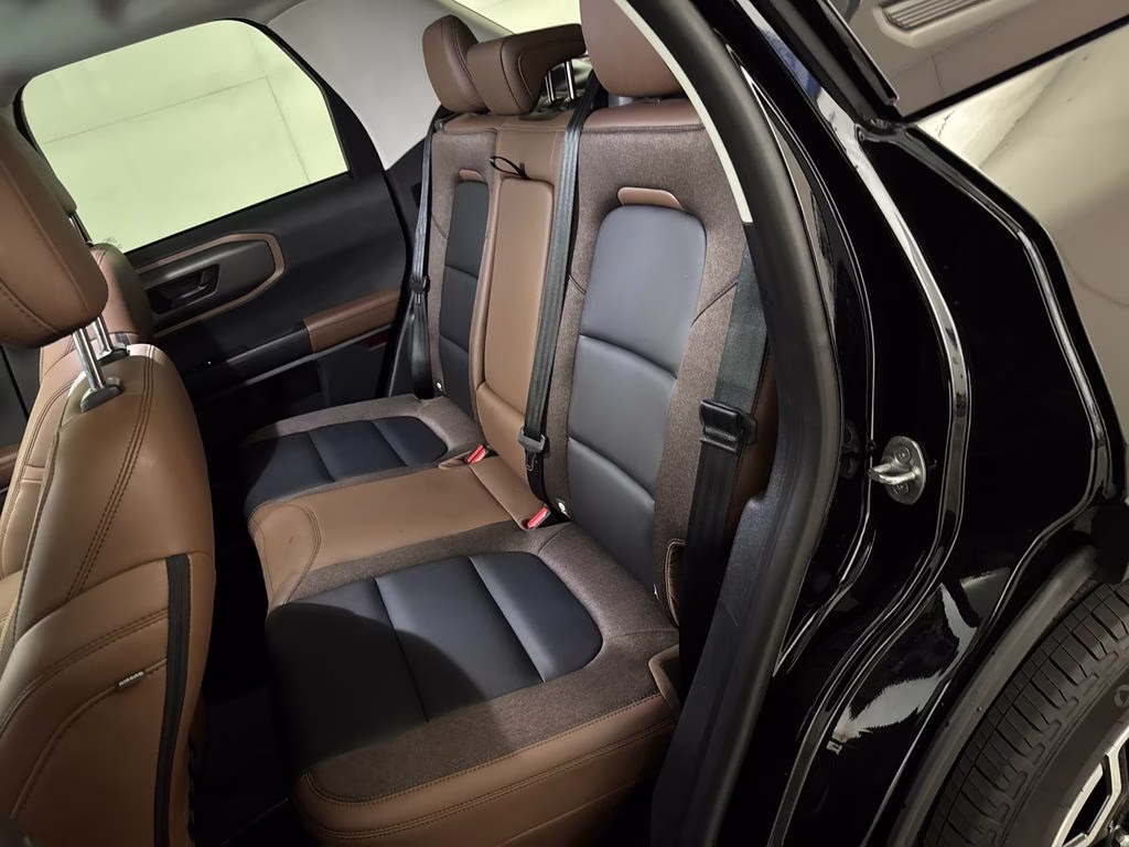 2025 Shadow Black Ford Bronco Sport Outer Banks 4X4 SUV
