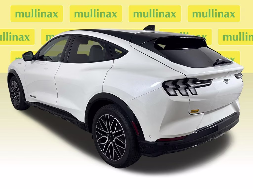 2024 Star White Metallic Tri-Coat Ford Mustang Mach-E Premium RWD SUV