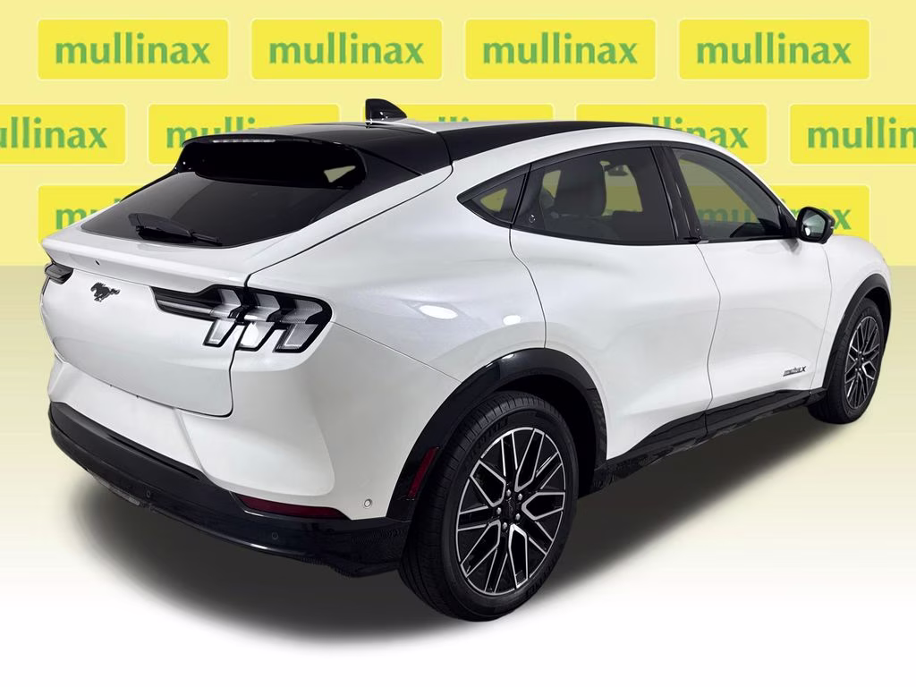 2024 Star White Metallic Tri-Coat Ford Mustang Mach-E Premium RWD SUV