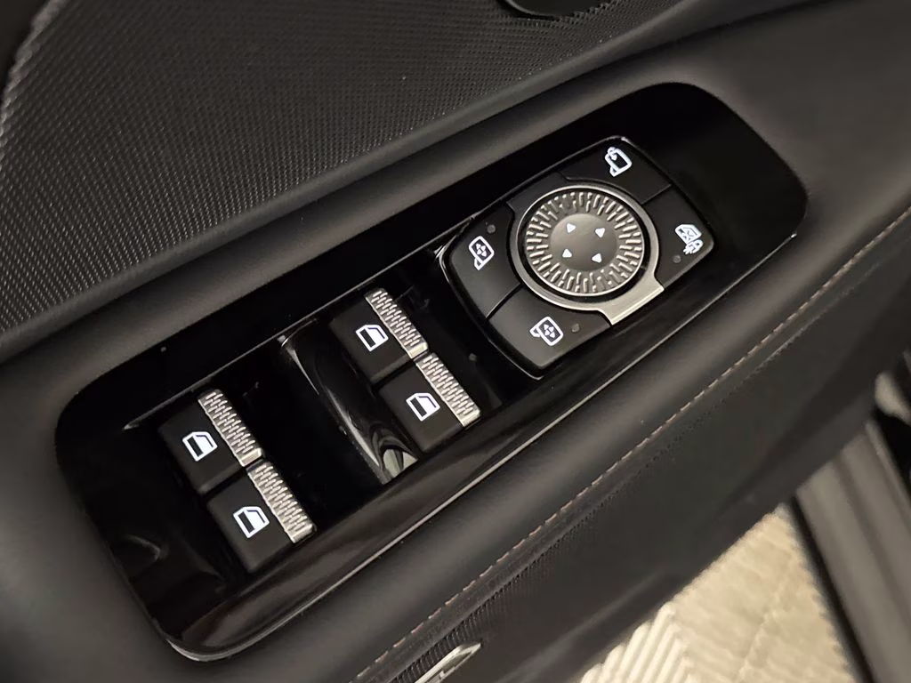 2025 Infinite Black Met CC Lincoln Nautilus Premiere AWD SUV