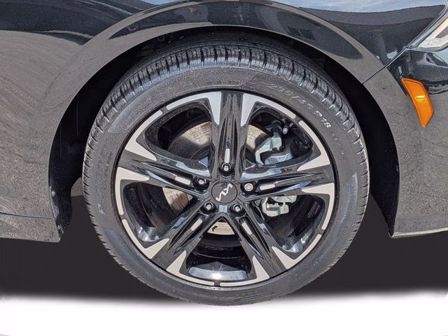 2023 Ebony Black Kia K5 GT-Line FWD Sedan