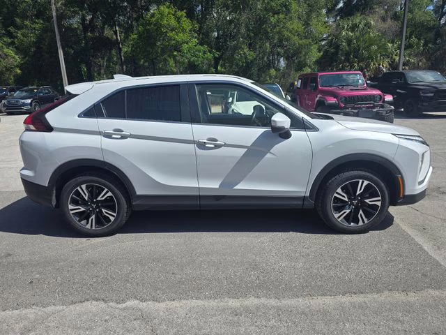 2024 White Diamond Mitsubishi Eclipse Cross SE 4X4 SUV