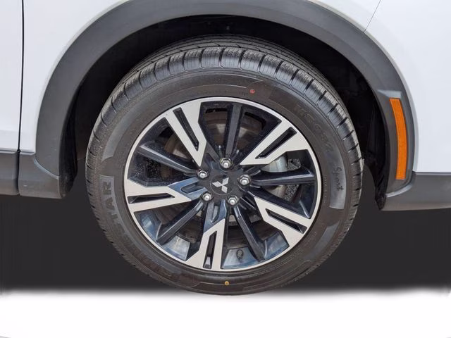 2024 White Diamond Mitsubishi Eclipse Cross SE 4X4 SUV