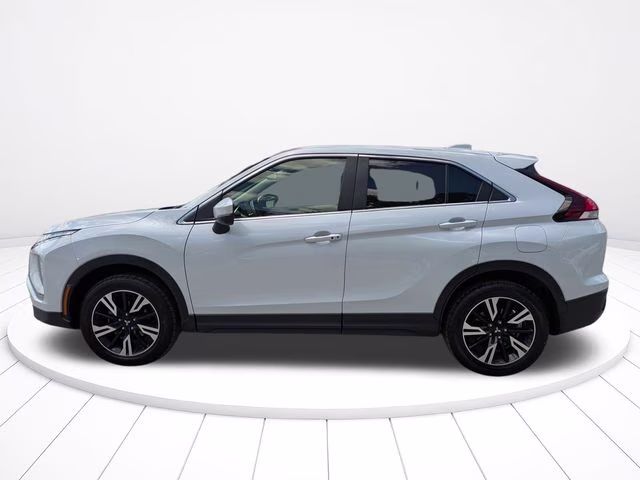 2024 White Diamond Mitsubishi Eclipse Cross SE 4X4 SUV