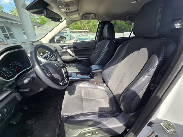 2024 White Diamond Mitsubishi Eclipse Cross SE 4X4 SUV