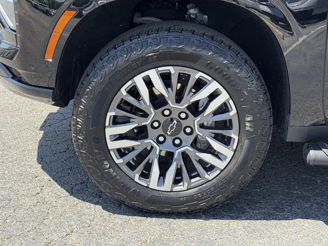 2025 Black Chevrolet Suburban Z71 4X4 SUV