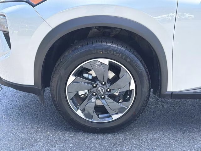 2025 Brilliant Silver Metallic Nissan Rogue SV FWD SUV
