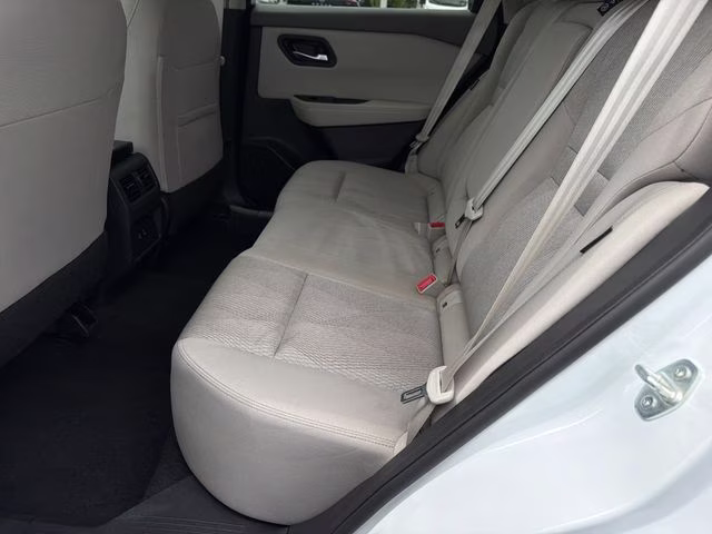 2025 Everest White Pearl Nissan Rogue SV FWD SUV