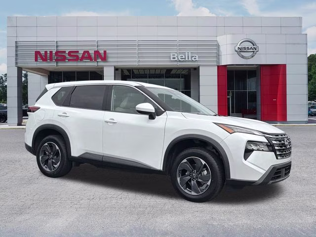 2025 Everest White Pearl Nissan Rogue SV FWD SUV