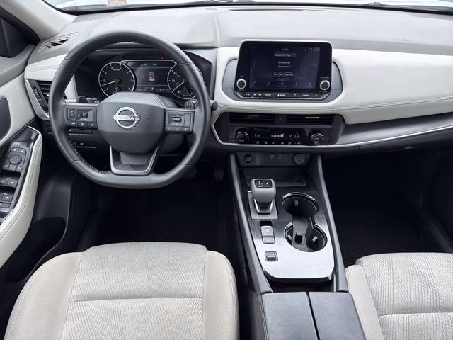 2025 Everest White Pearl Nissan Rogue SV FWD SUV