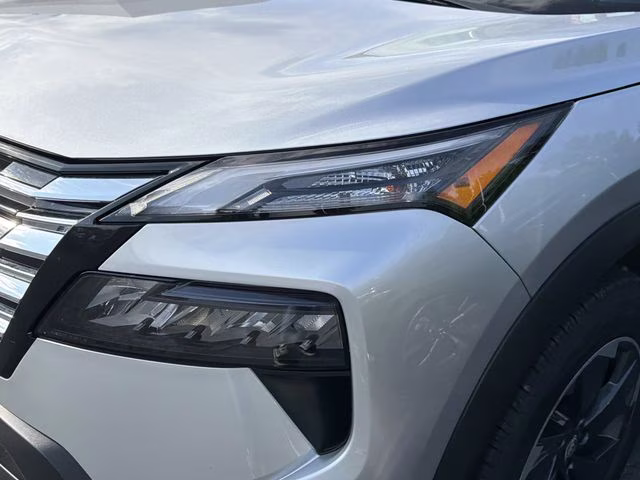 2025 Brilliant Silver Metallic Nissan Rogue SV FWD SUV
