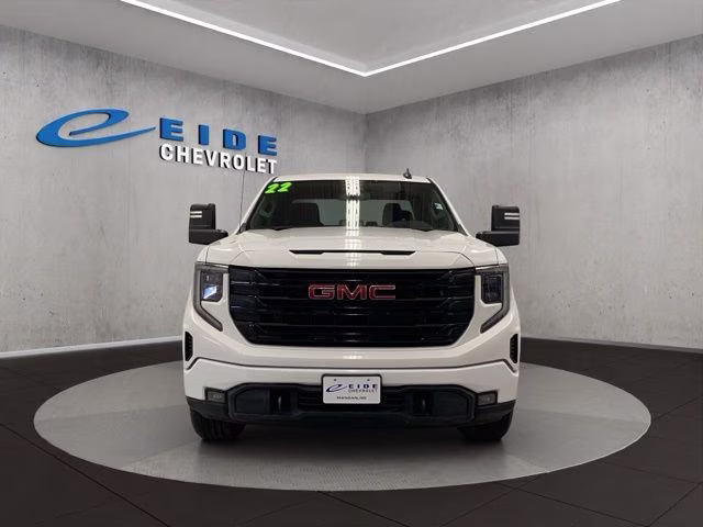 2022 Summit White GMC Sierra 1500 Elevation 4X4 Truck