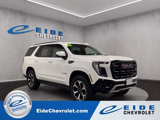 2025 Summit White GMC Yukon AT4 4X4 SUV