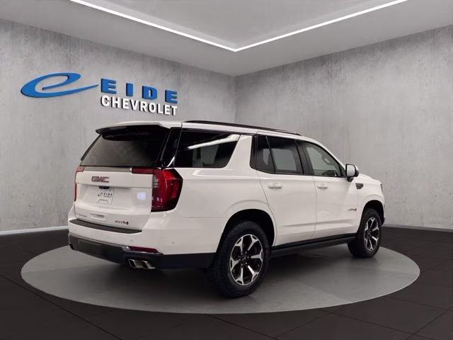 2025 Summit White GMC Yukon AT4 4X4 SUV