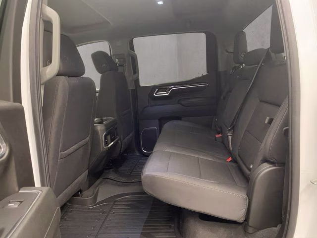 2022 Summit White GMC Sierra 1500 Elevation 4X4 Truck