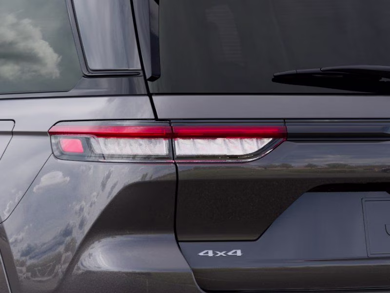 2026 Baltic Gray Metallic Clearcoat Jeep Grand Cherokee Summit 4X4 SUV