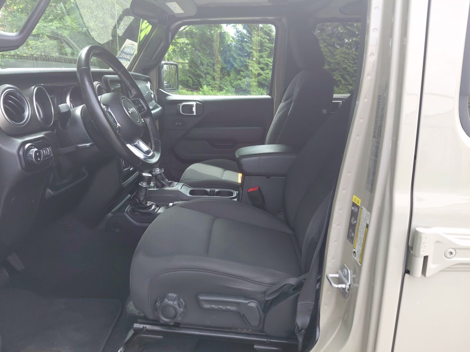 2020 Gobi Clearcoat Jeep Gladiator Overland 4X4 Truck