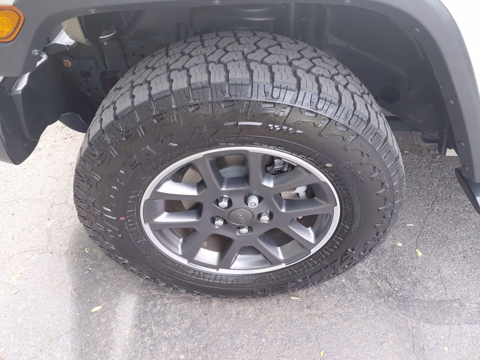 2020 Gobi Clearcoat Jeep Gladiator Overland 4X4 Truck