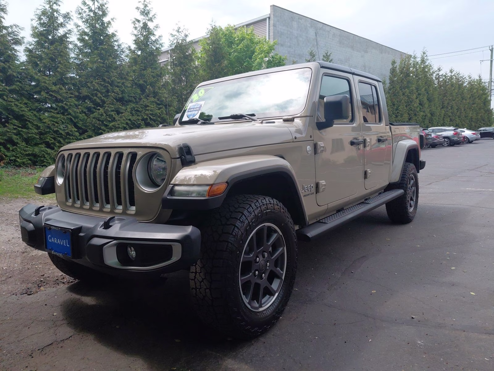 2020 Gobi Clearcoat Jeep Gladiator Overland 4X4 Truck