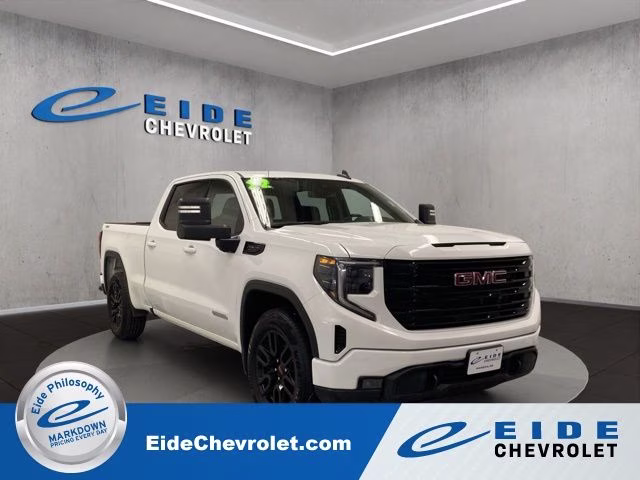 2022 Summit White GMC Sierra 1500 Elevation 4X4 Truck