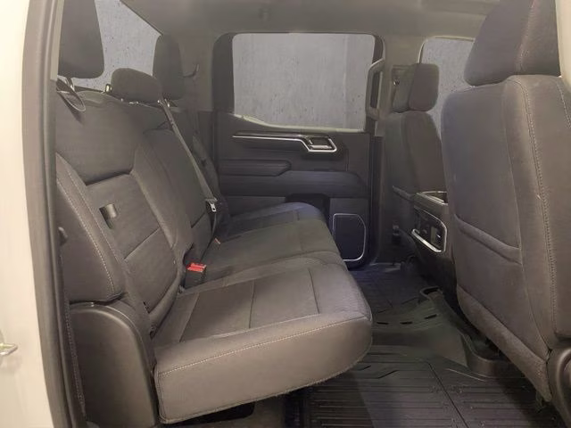 2022 Summit White GMC Sierra 1500 Elevation 4X4 Truck