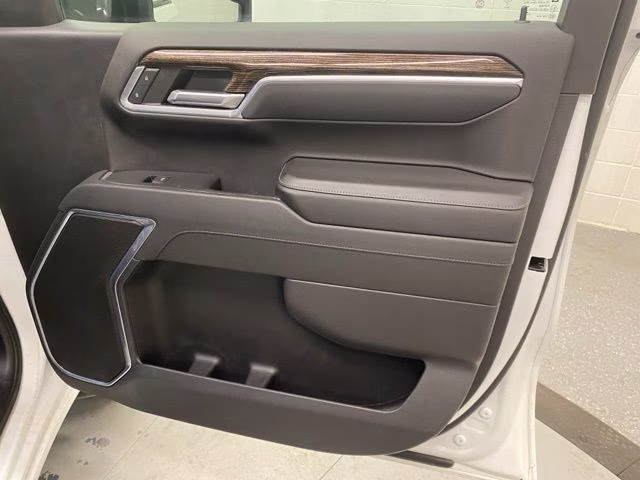2022 Summit White GMC Sierra 1500 Elevation 4X4 Truck