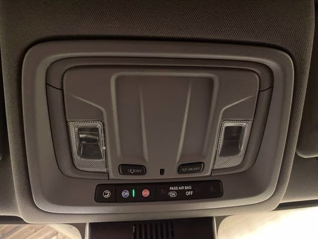 2022 Summit White GMC Sierra 1500 Elevation 4X4 Truck
