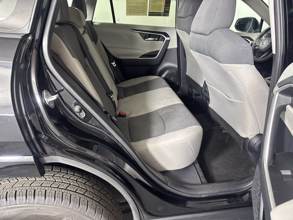 2021 Midnight Black Metallic Toyota RAV4 XLE FWD SUV