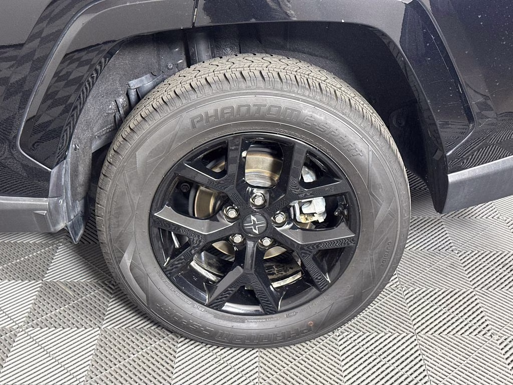 2021 Midnight Black Metallic Toyota RAV4 XLE FWD SUV