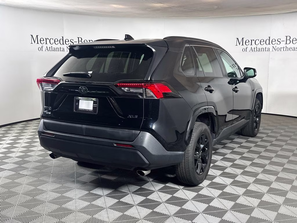 2021 Midnight Black Metallic Toyota RAV4 XLE FWD SUV