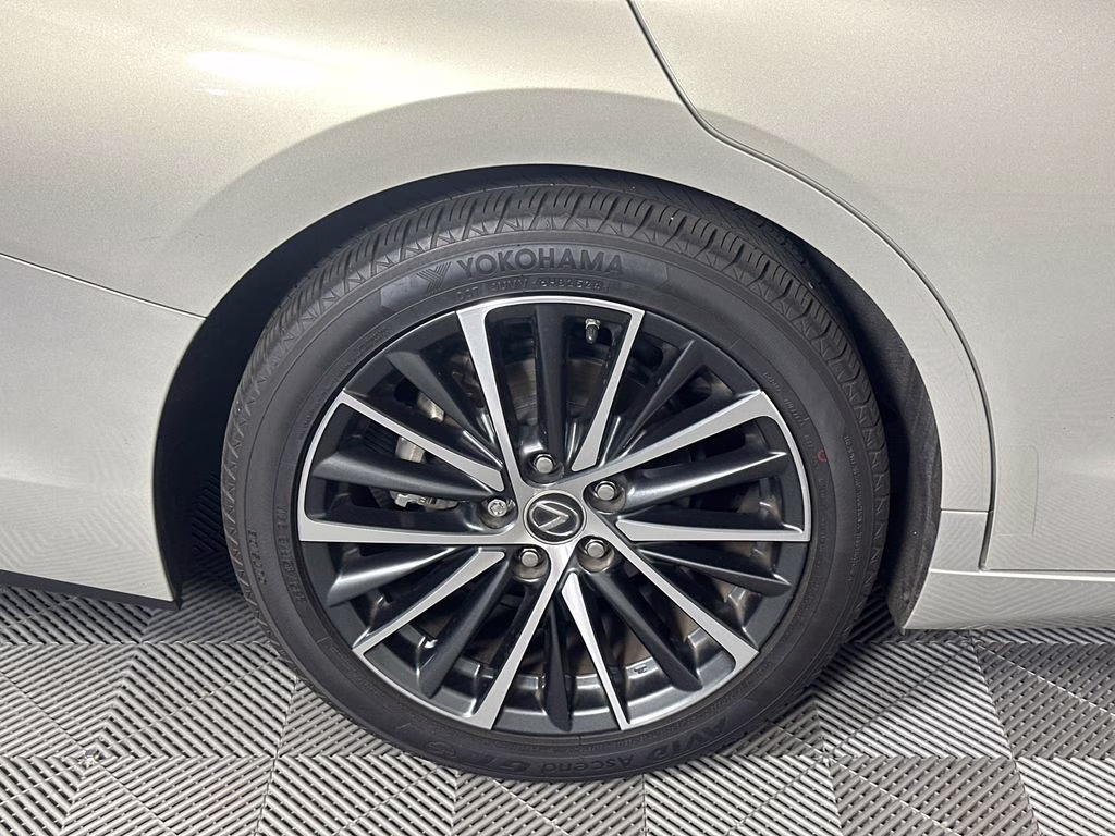 2023 Moonbeam Beige Metallic Lexus ES 350 FWD Sedan