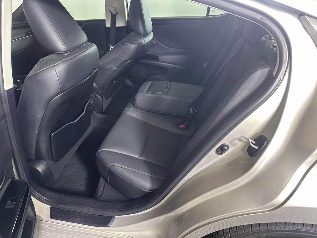 2023 Moonbeam Beige Metallic Lexus ES 350 FWD Sedan