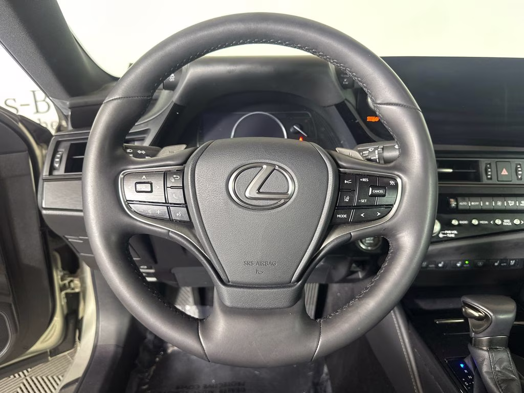 2023 Moonbeam Beige Metallic Lexus ES 350 FWD Sedan