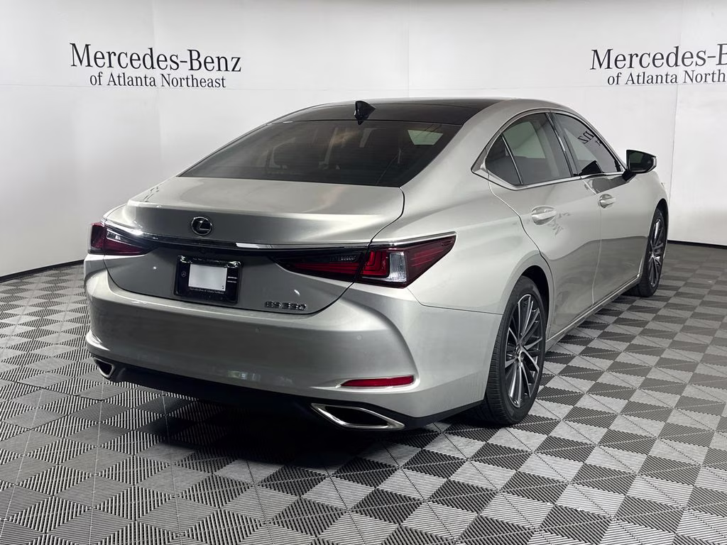 2023 Moonbeam Beige Metallic Lexus ES 350 FWD Sedan