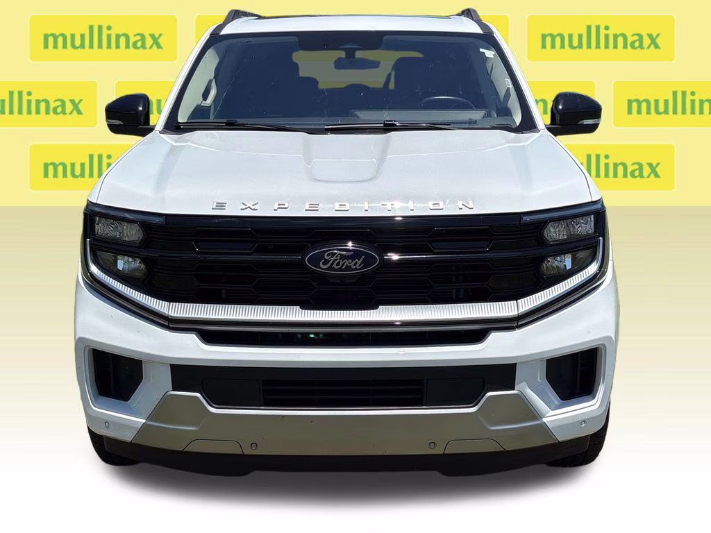 2025 Oxford White Ford Expedition Max Platinum 4X4 SUV