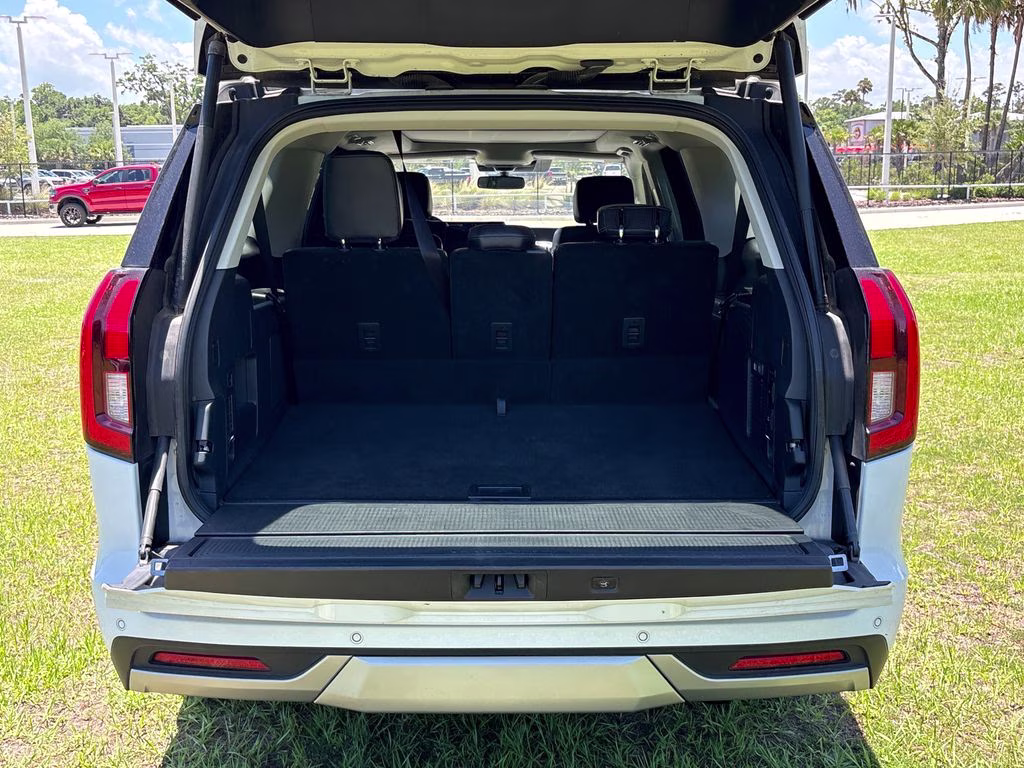2025 Oxford White Ford Expedition Max Platinum 4X4 SUV