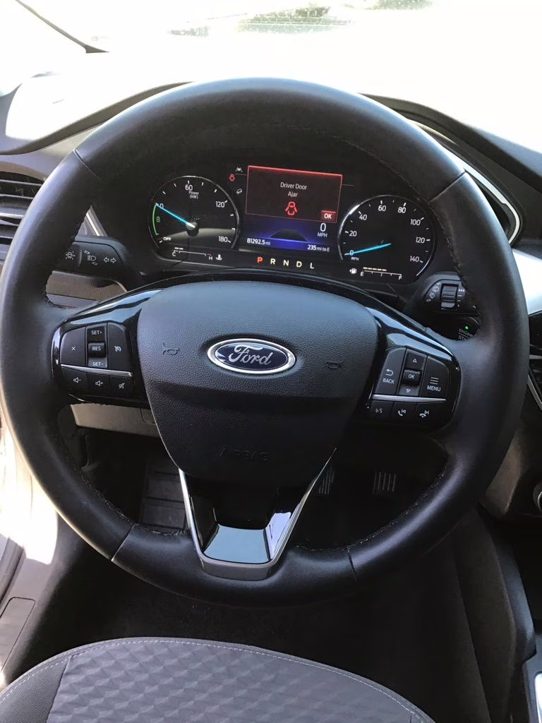 2022 Gray Metallic Ford Escape Hybrid SE FWD SUV