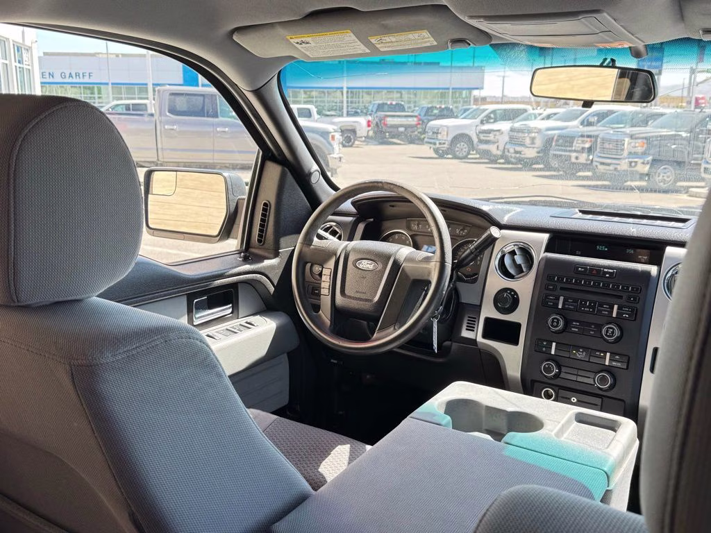 2012 Black Ford F-150 XL 4X4 Truck
