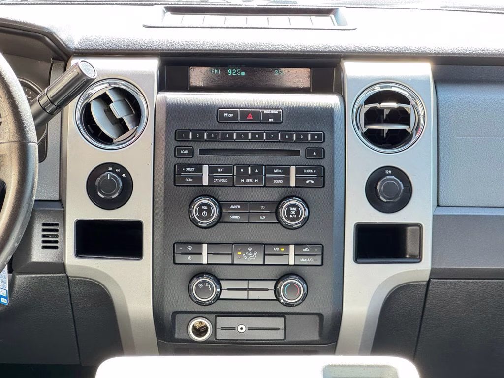 2012 Black Ford F-150 XL 4X4 Truck