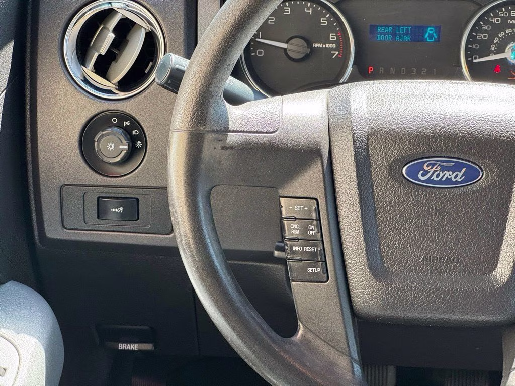 2012 Black Ford F-150 XL 4X4 Truck