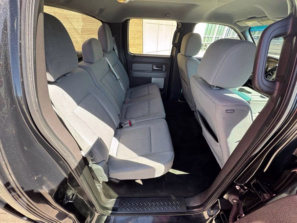 2012 Black Ford F-150 XL 4X4 Truck