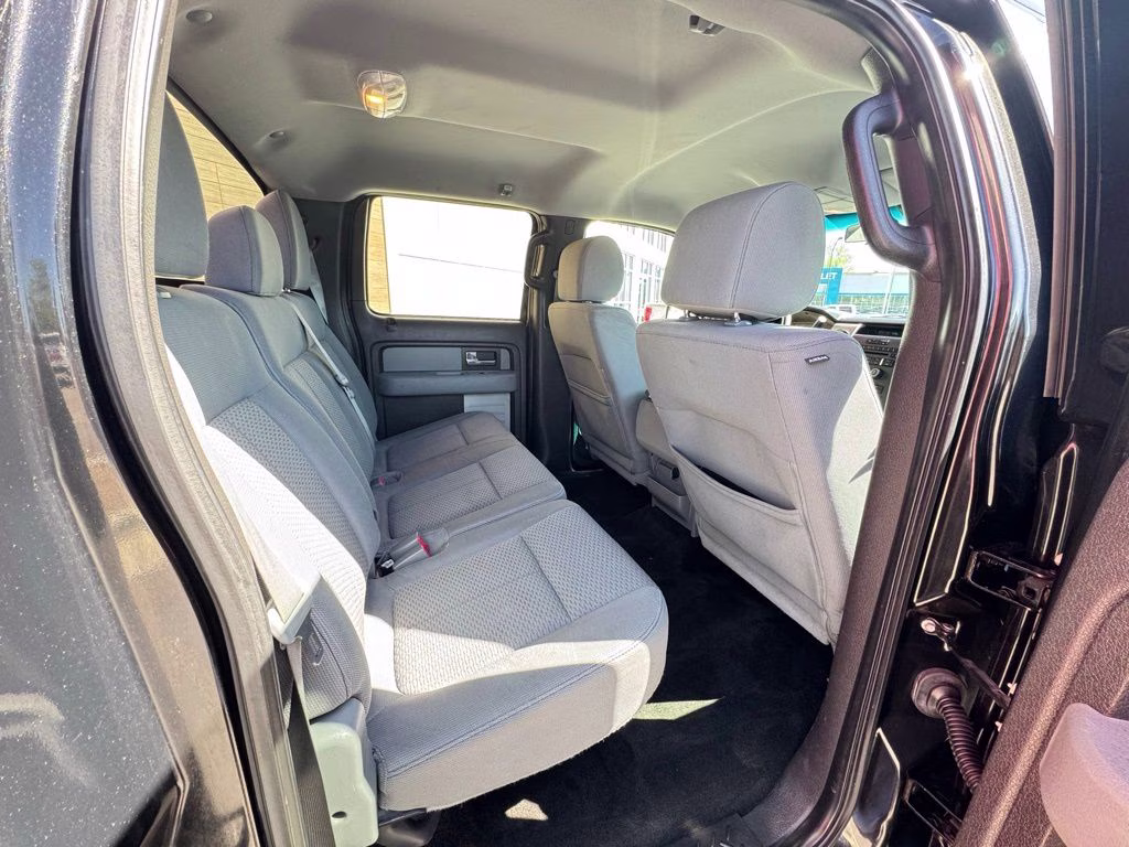 2012 Black Ford F-150 XL 4X4 Truck