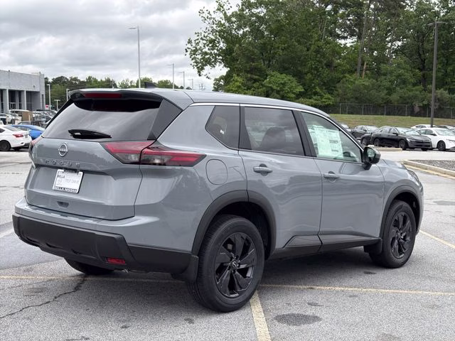 2026 Boulder Gray Pearl Nissan Rogue SV FWD SUV