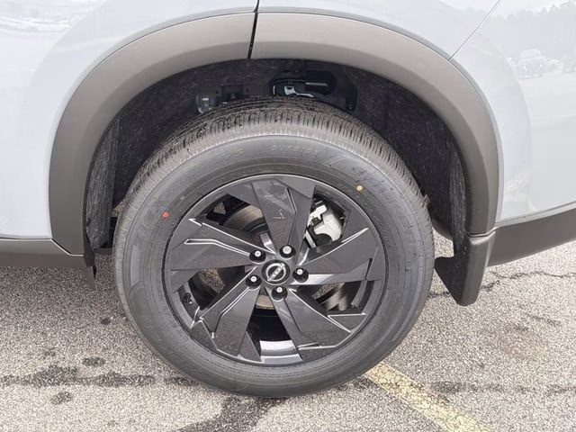 2026 Boulder Gray Pearl Nissan Rogue SV FWD SUV